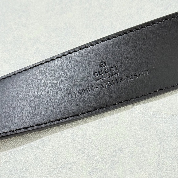 Gucci GG Buckle Belt - Picture 3 of 6